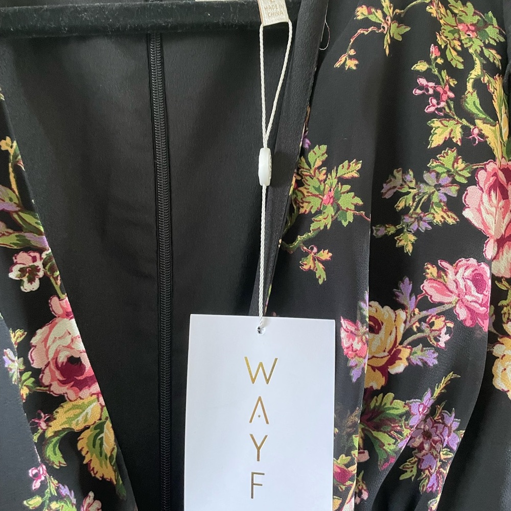 Wayf Black Floral Ruffle Dress - Picture 8 of 9